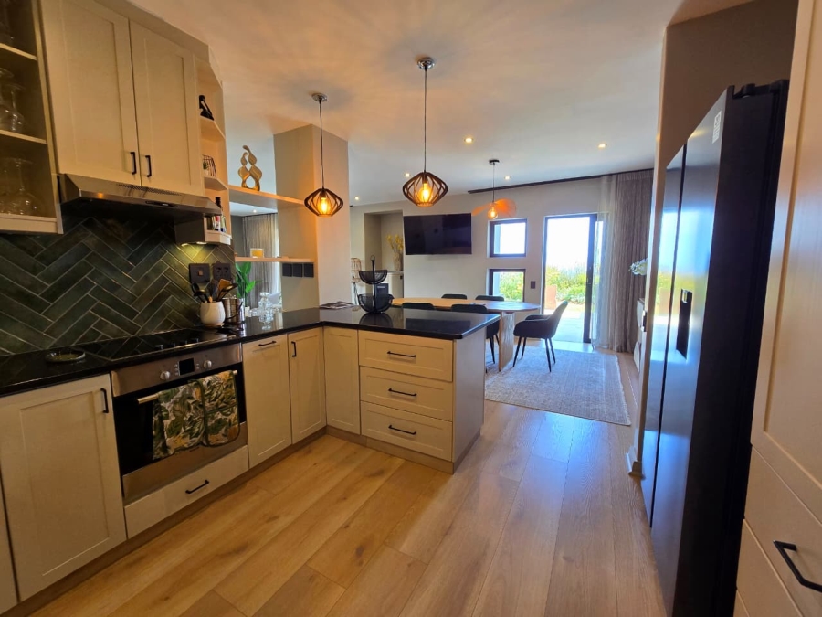 To Let 2 Bedroom Property for Rent in Oubaai Western Cape